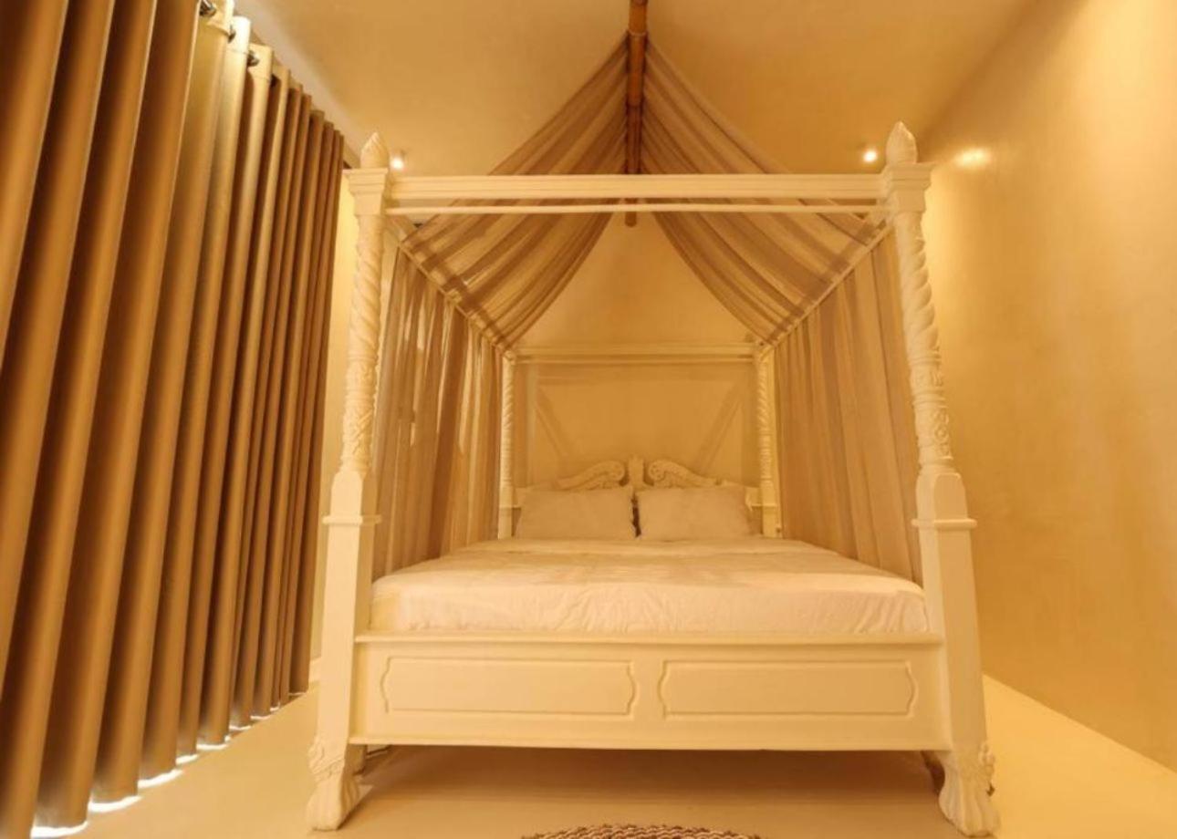 Foga Hebrus Hotel Ксамил Екстериор снимка