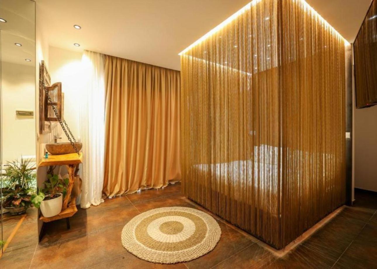Foga Hebrus Hotel Ксамил Екстериор снимка