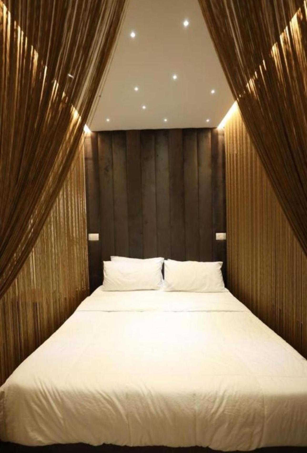 Foga Hebrus Hotel Ксамил Екстериор снимка