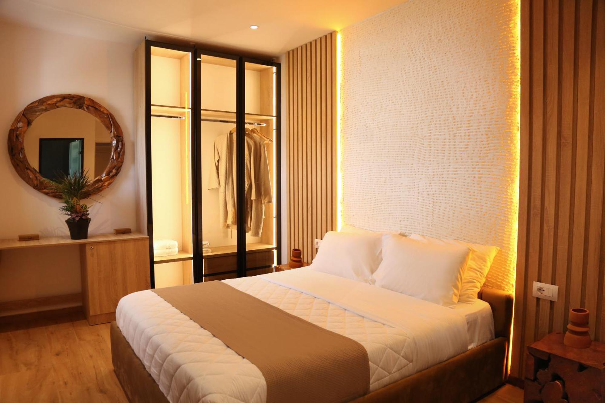 Foga Hebrus Hotel Ксамил Екстериор снимка