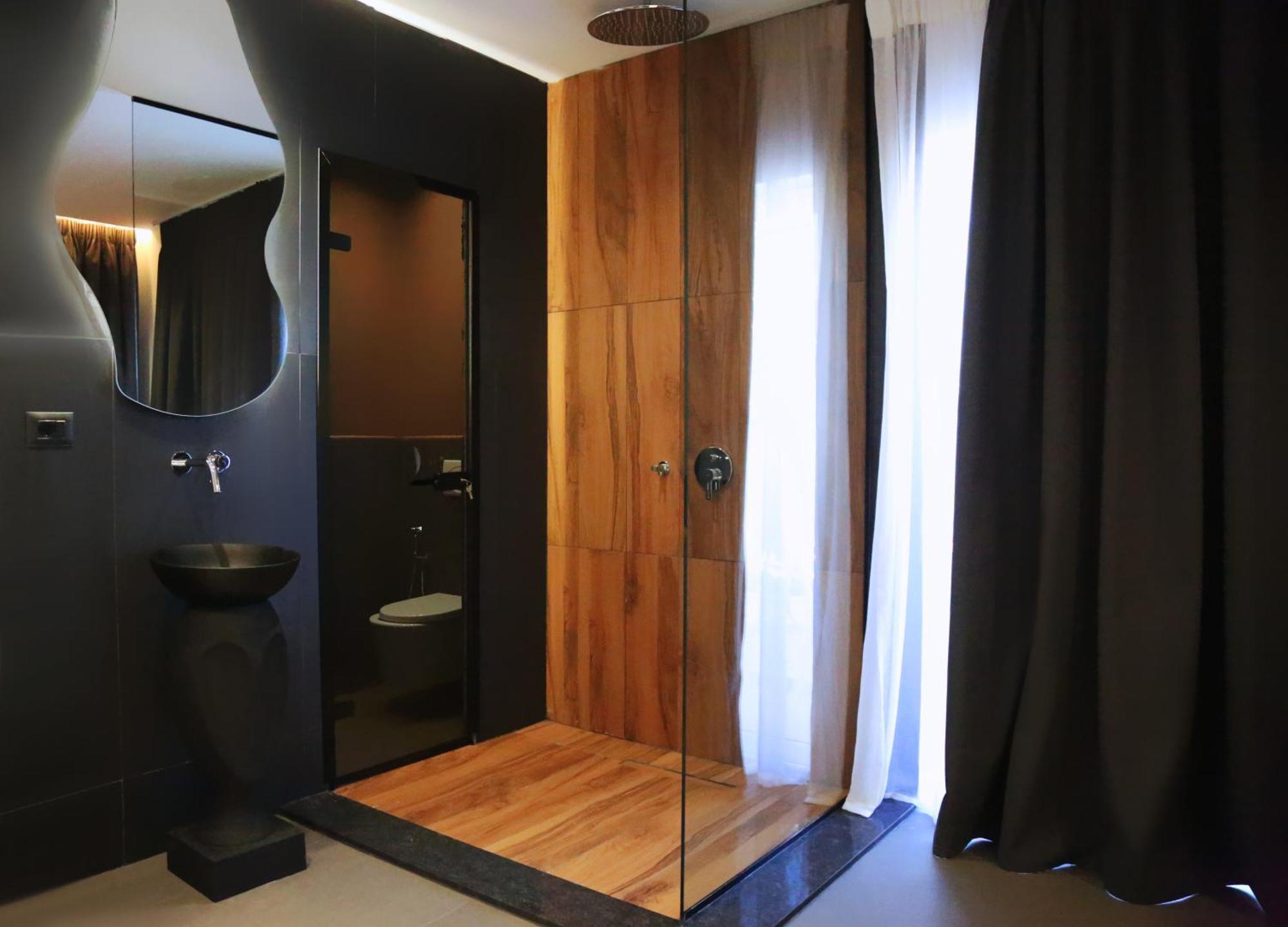 Foga Hebrus Hotel Ксамил Екстериор снимка