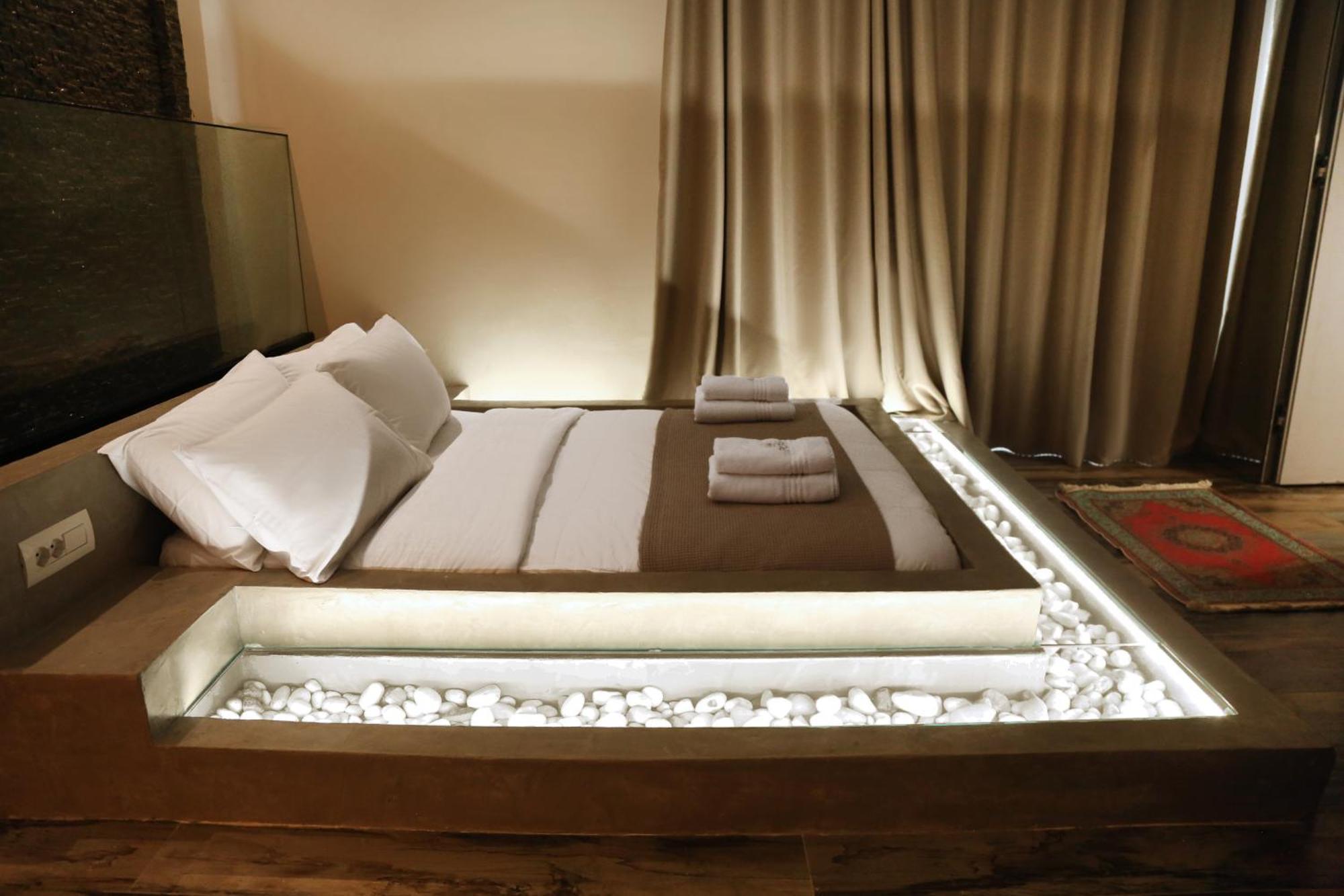 Foga Hebrus Hotel Ксамил Екстериор снимка